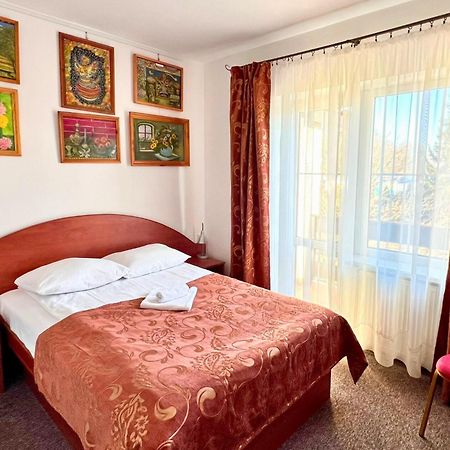 Hotel Sjesta Міколув Екстер'єр фото