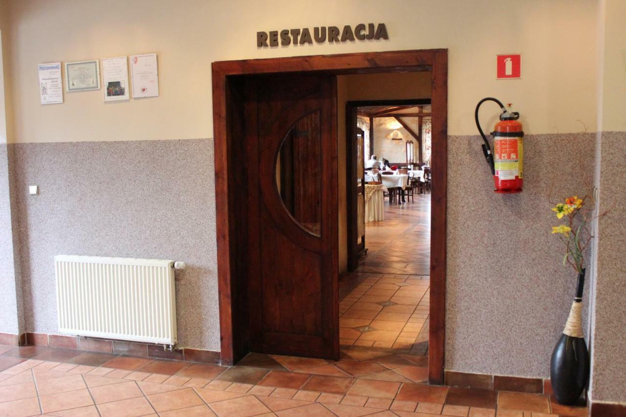 Hotel Sjesta Міколув Екстер'єр фото